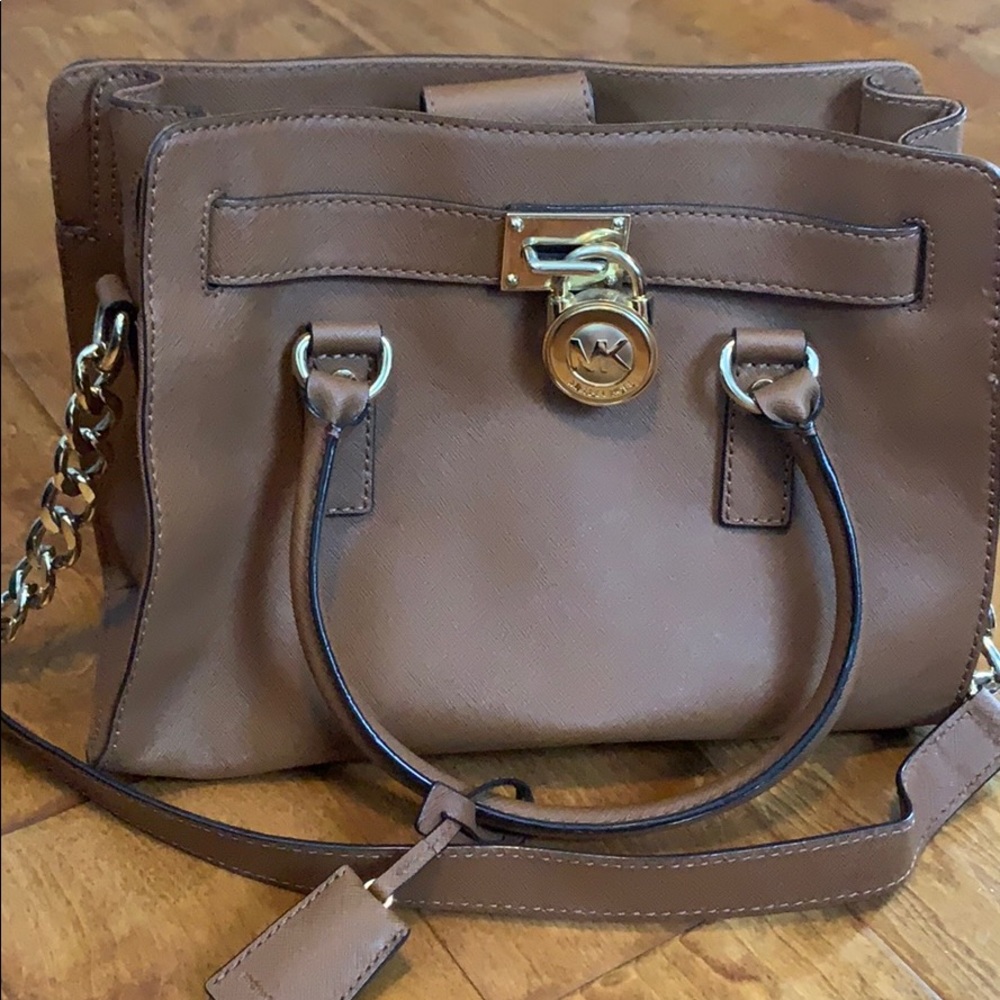 Michael kors purse